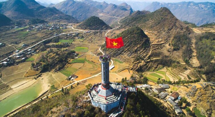 HA GIANG LOOP – 4 DAYS / 3 NIGHTS