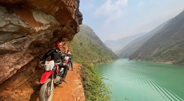 HA GIANG LOOP – 4 DAYS / 3 NIGHTS